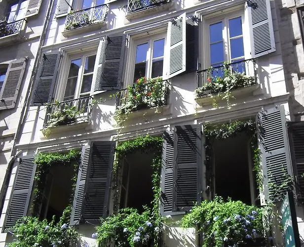 Hotel Des Arceaux
